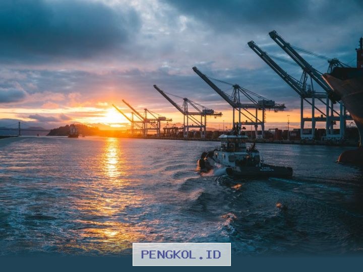 AS Buka Izin Impor Minyak Rusia karena Ketegangan Iran Terhadap Pasokan Global