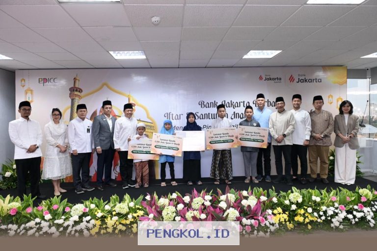 Bank Jakarta Menyalurkan Bantuan Sosial Senilai Rp1,7 Miliar Kepada 8.500 Anak Yatim dan Kaum Dhuafa