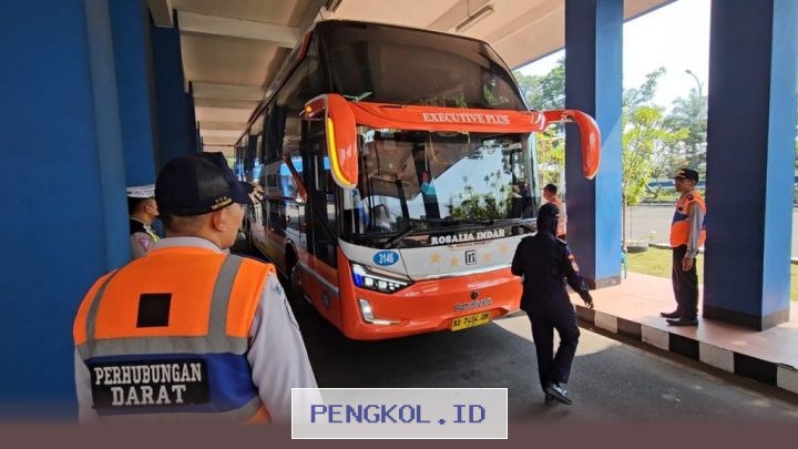 Kemenhub Lakukan Inspeksi Mendadak Terhadap 60 Ribu Bus Angkutan Lebaran