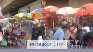 Peningkatan Signifikan Transaksi Perlengkapan Belajar di Pasar Asemka Sambut Tahun Ajaran Baru